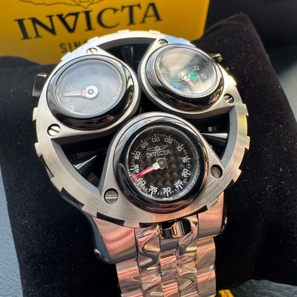 Invicta Cerberus Mens Silver Watch 44594 Abalone/Carbon Fiber Dial 47mm New!